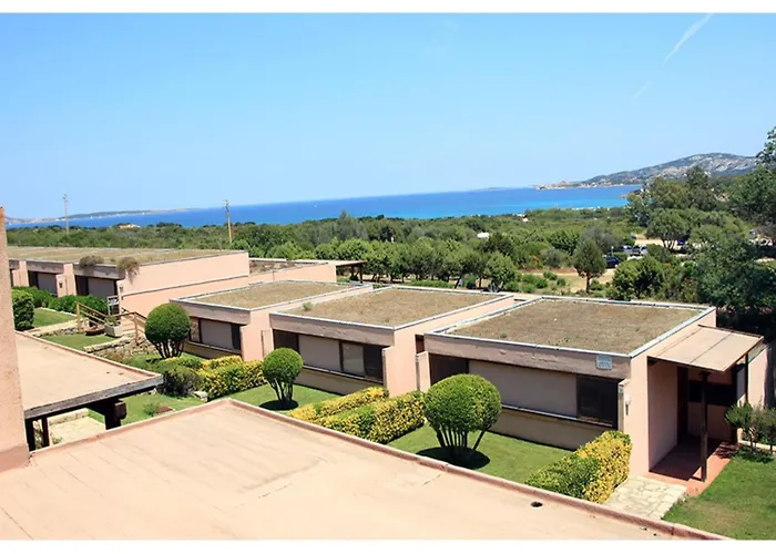 3-bedroom In Sardinia Канниджионе