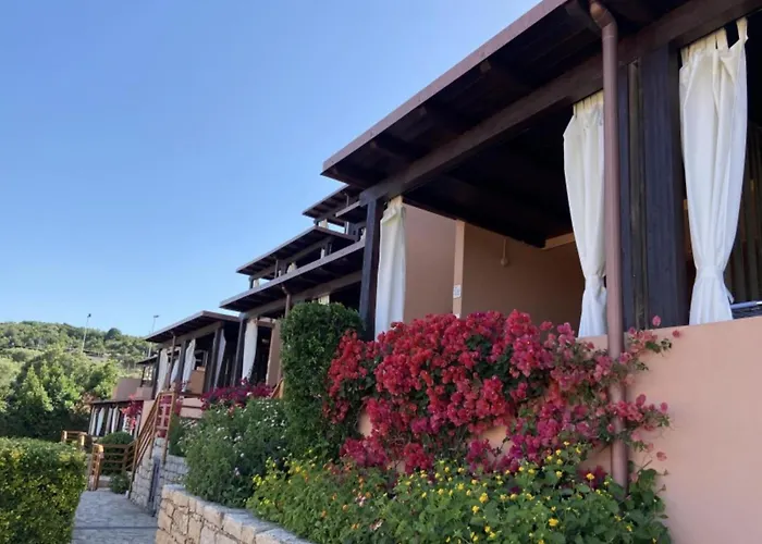 3-bedroom In Sardinia Канниджионе